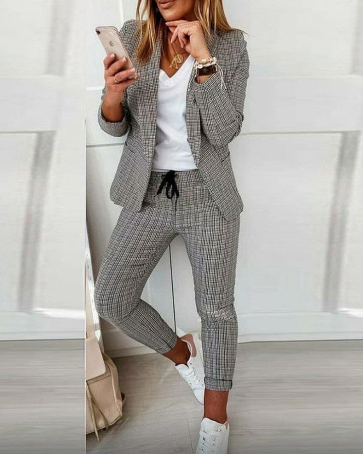 Vivienne | Women's 2 Piece Check Blazer and Slim Trouser Suit Set