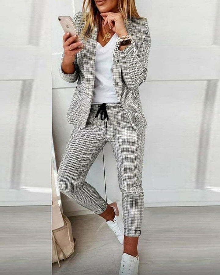 Vivienne | Women's 2 Piece Check Blazer and Slim Trouser Suit Set