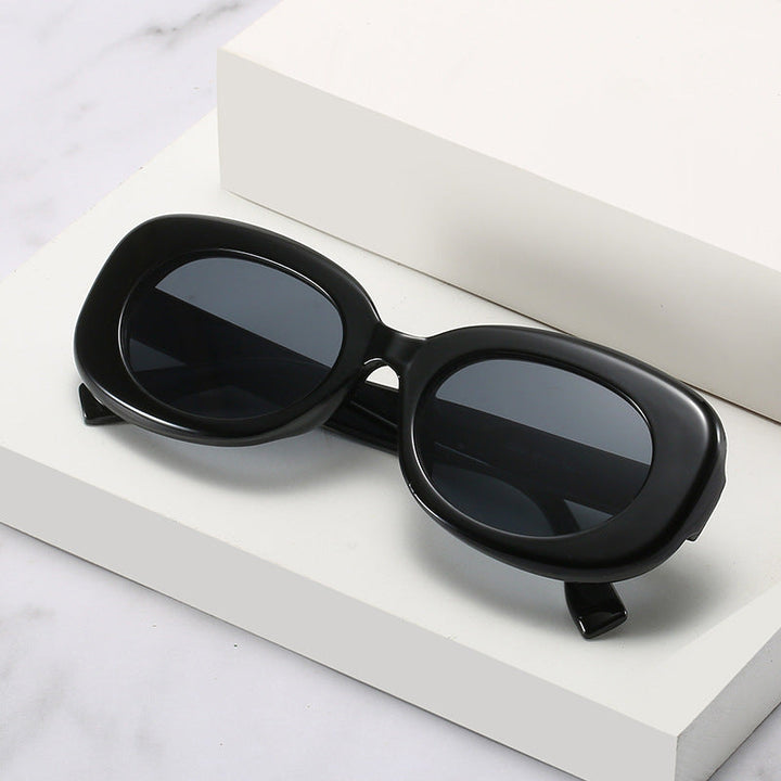 Oval Luxe | Timeless Sunglasses with Minimalistic Elegance