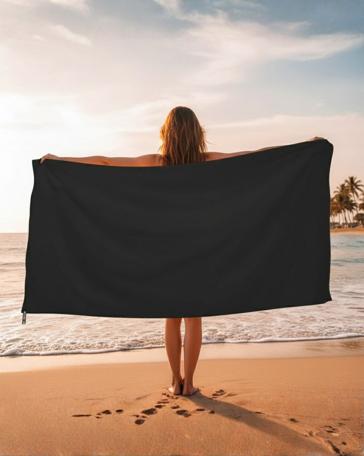 Belle | Microfiber Travel Towel Quick-Dry, Odor-Free & Compact