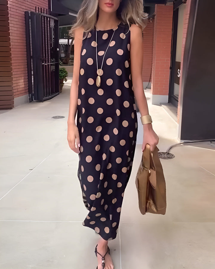 Roxane™ | Maxi dress with a slit and polka dots