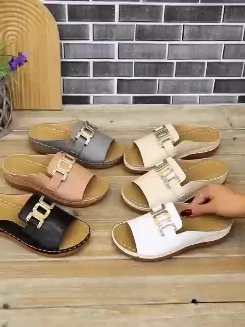 Kaia™ | Gold Buckle Slide Sandals