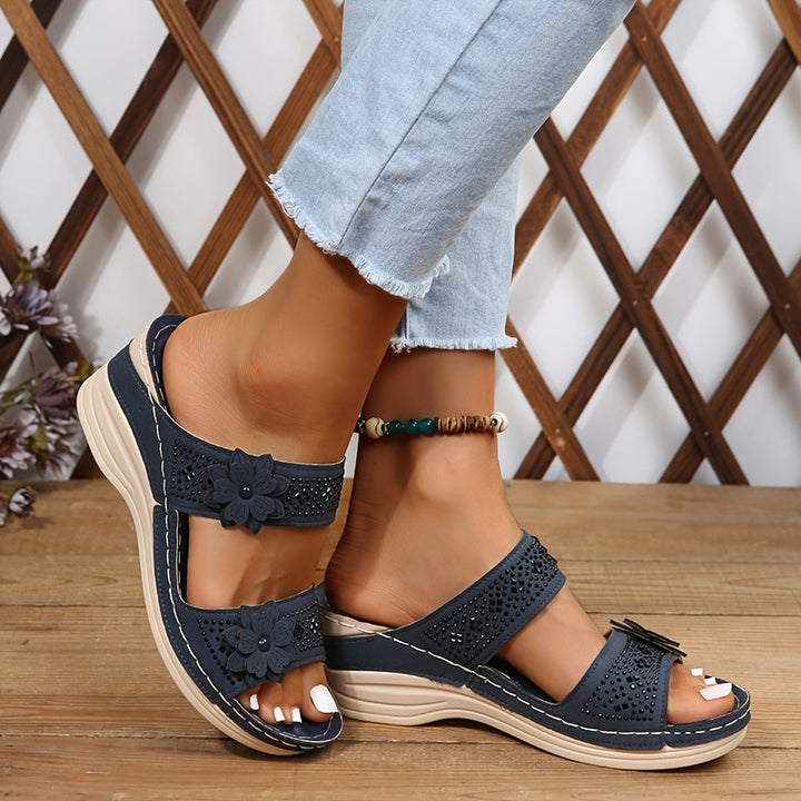 Delor™ | Floral Wedge Slides