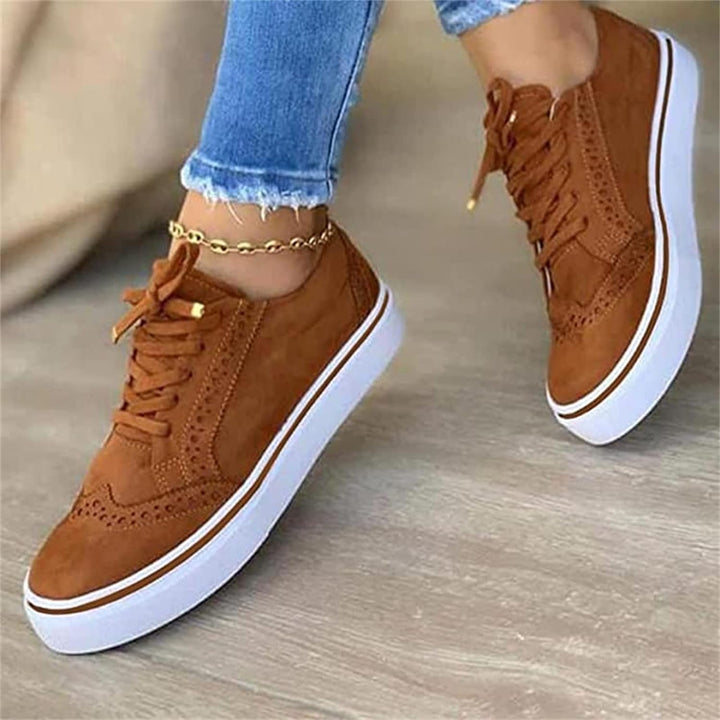 Billie | Women's Flatform Sneakers Lace Up Brogue Detail Casual Shoes
