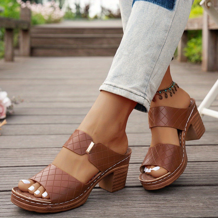 Venezia | Classic Elegance, All-Day Comfort