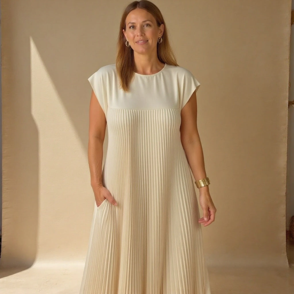 Gwendoline | Pleated Maxi Dress