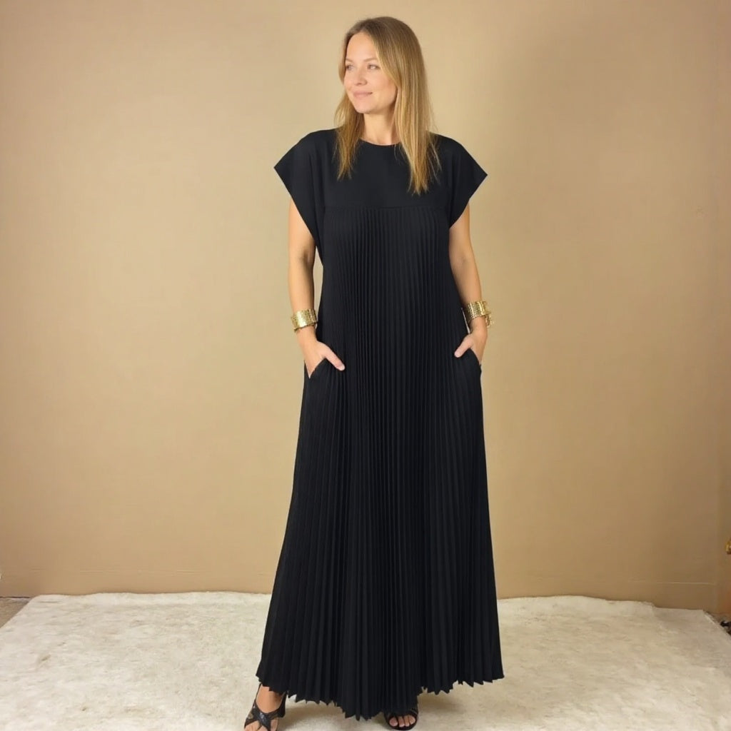Gwendoline | Pleated Maxi Dress