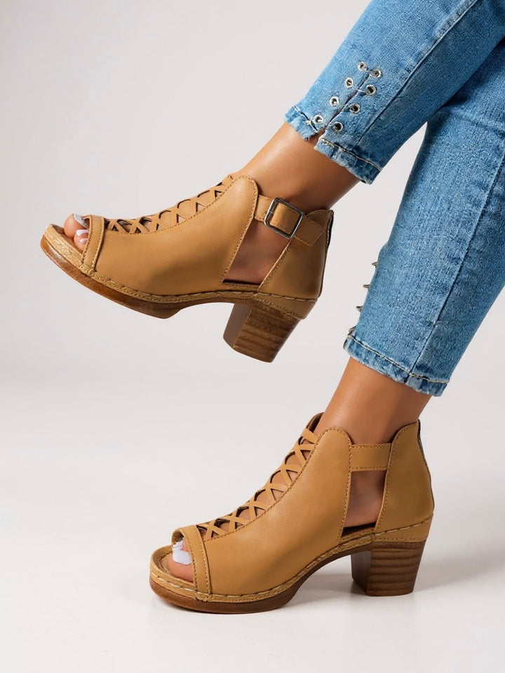 Celeste | Cross Sandals