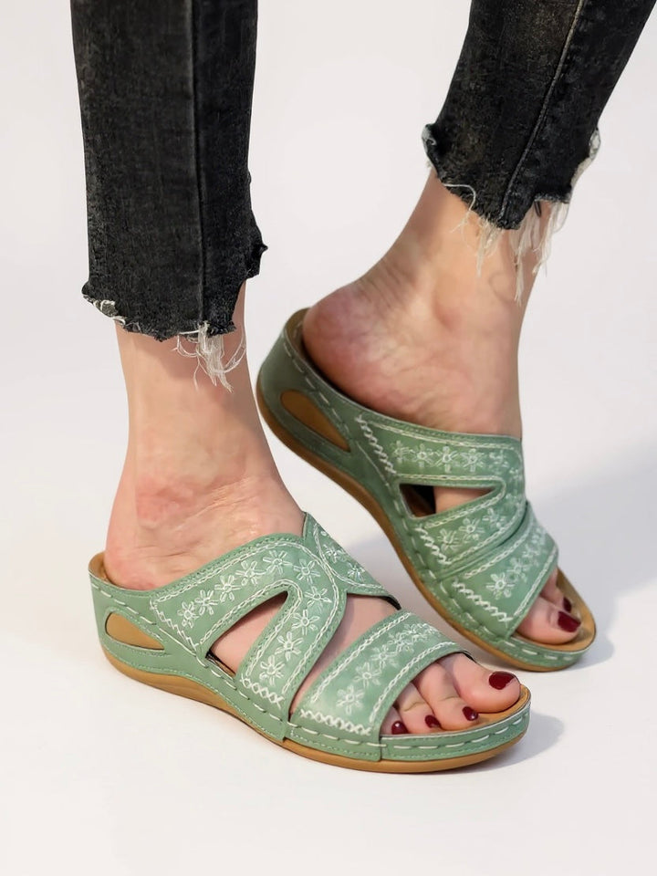 Calla | Embroidered Slide Sandals