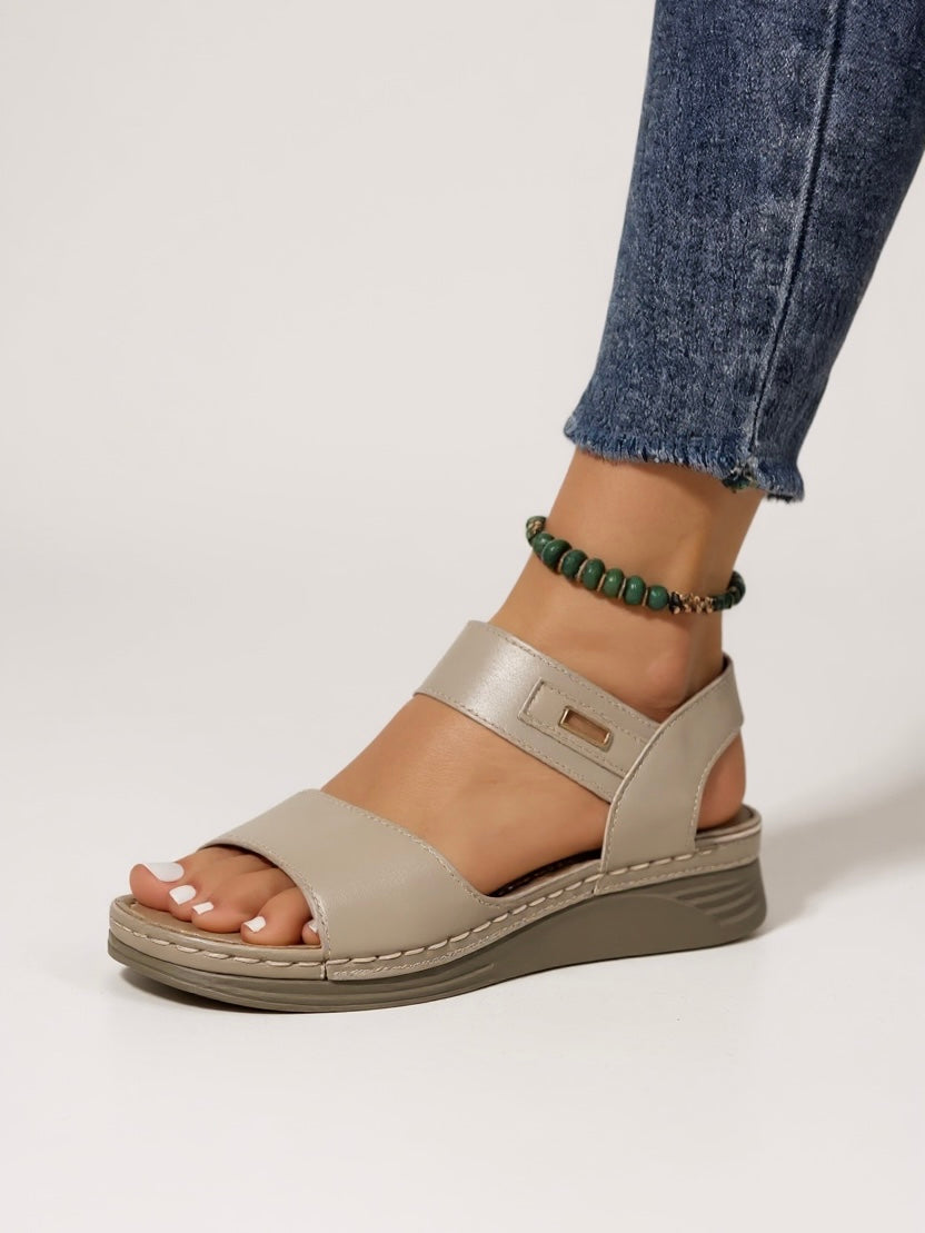 Liora | Easy Sandals