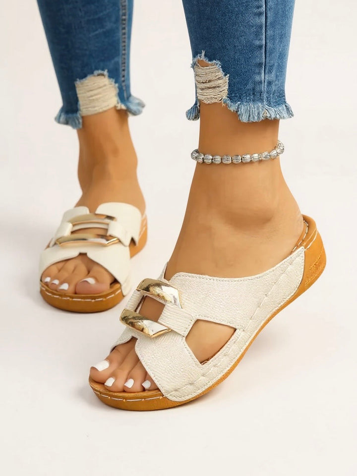 Dara | Double-Buckle Slides