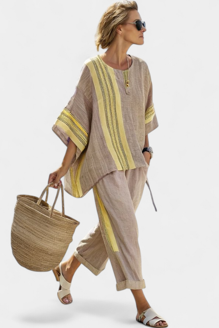 Paloma | Women's  Contrast Trim Top Wide Leg Pants Set
