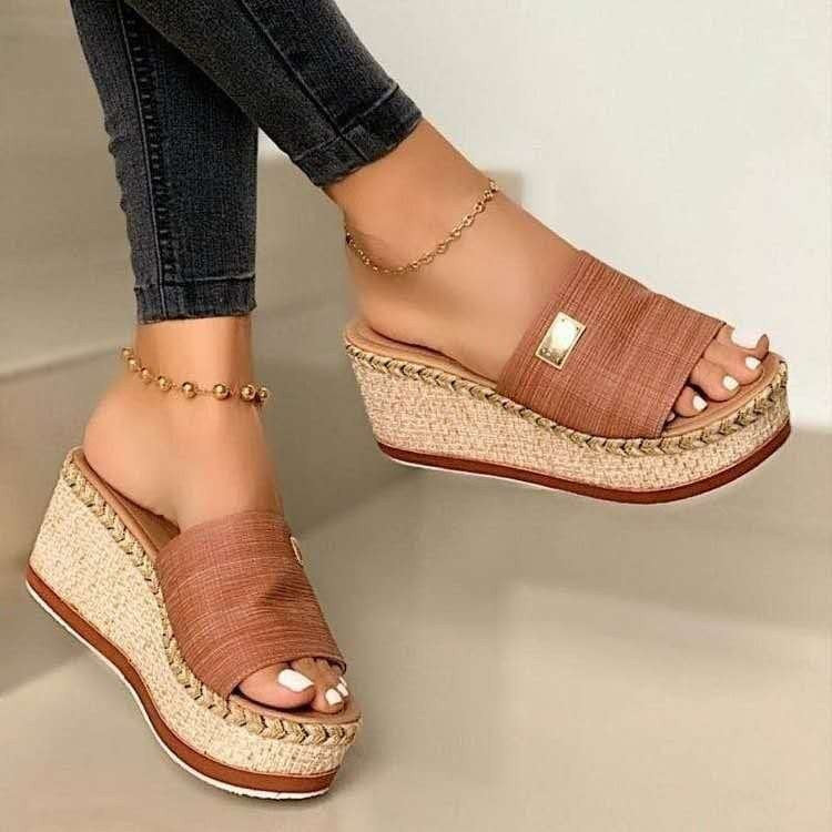 Women’s Wedge Sandals