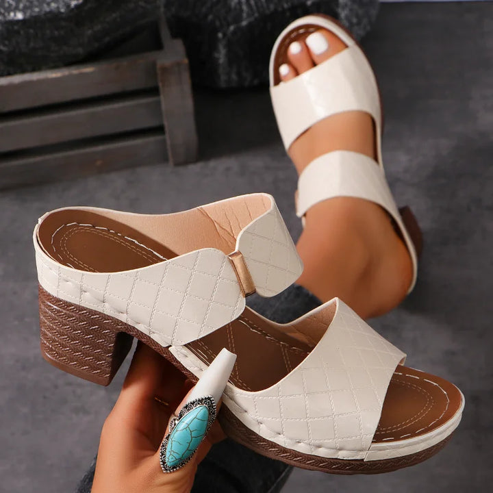 Shara™ | Versatile Block Heel Sandals