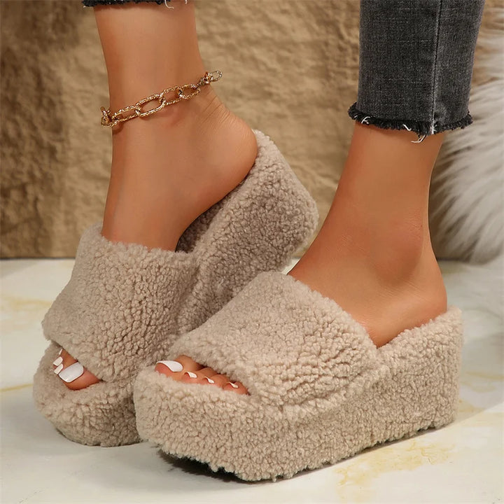 Luna | Lounge Platform Wedges