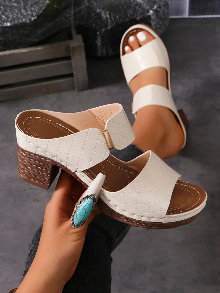 Shara™ | Versatile Block Heel Sandals