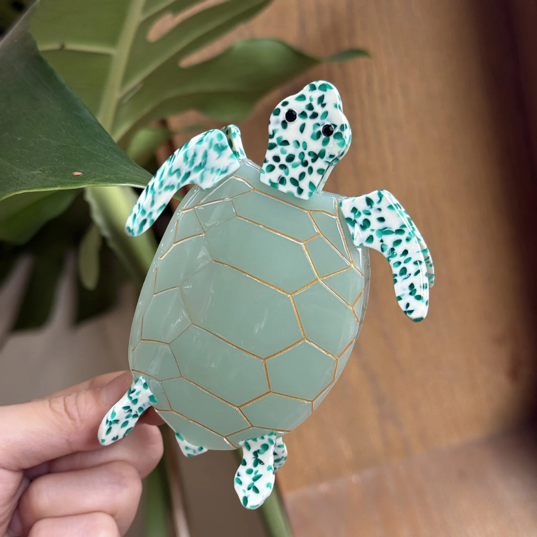 Alira™ | New Cute Cartoon Ocean Mermaid Tortoise Hair Claw Clips Sea Turtle Acetate Shark Hairpin For Women Hair Accessories