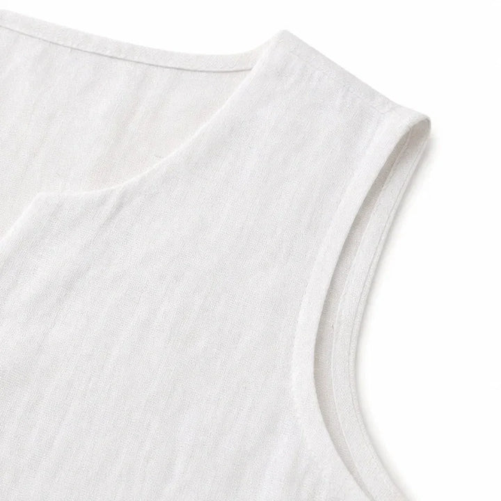 Dalisay | Women's Sleeveless Button-Front Tank Top - White - Image 9