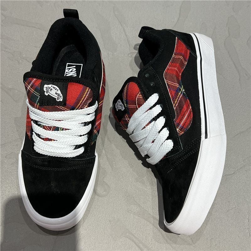 Darveth | Women's Plaid Canvas Sneakers - Image 4