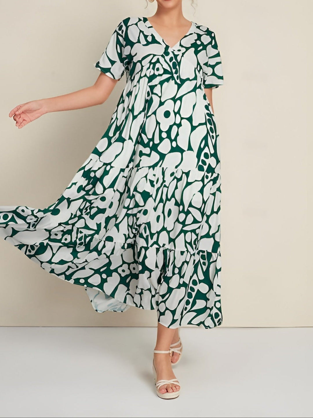 Dawnfield | Women's Floral Print Maxi Dress - Image 1