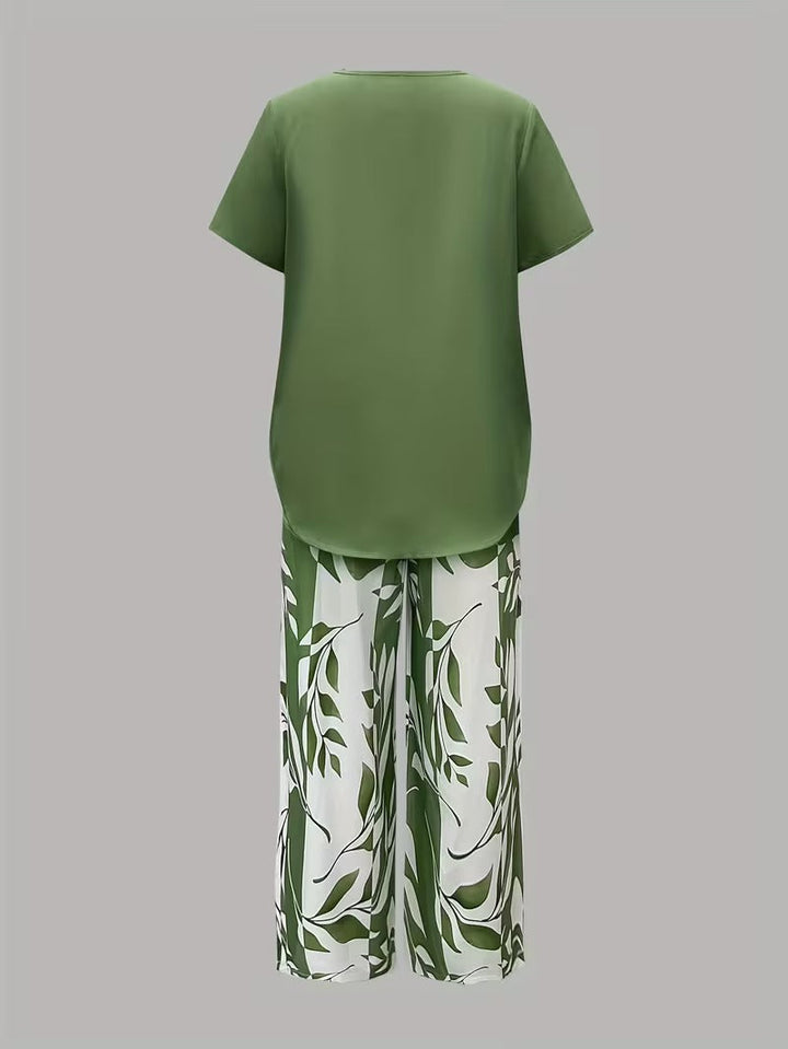 Evelira | Women's Leaf Print Two Piece Wide Leg Set - Green - Image 6