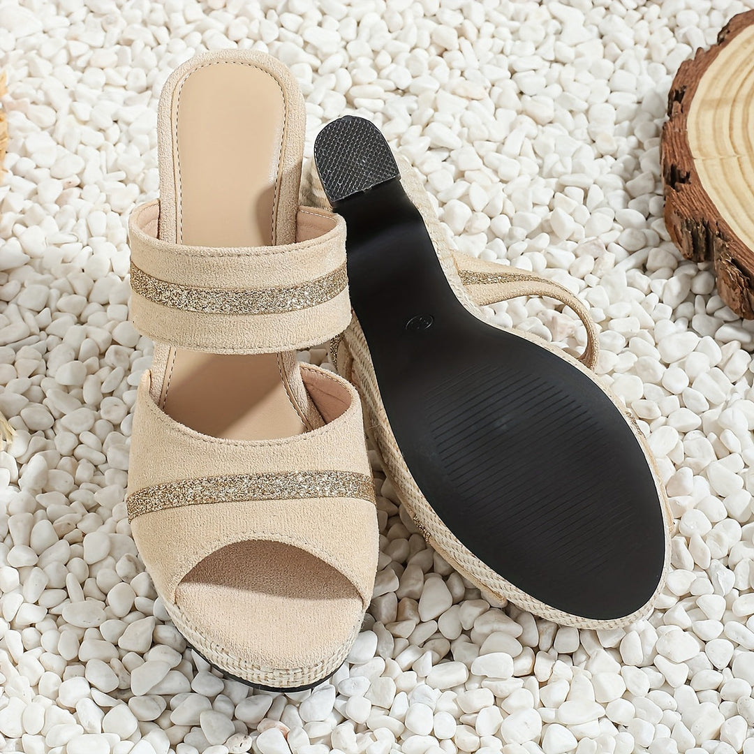 Isabella | Sophisticated Style, Effortless Comfort