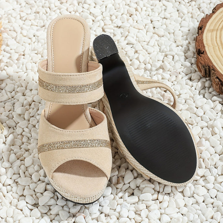 Isabella | Sophisticated Style, Effortless Comfort