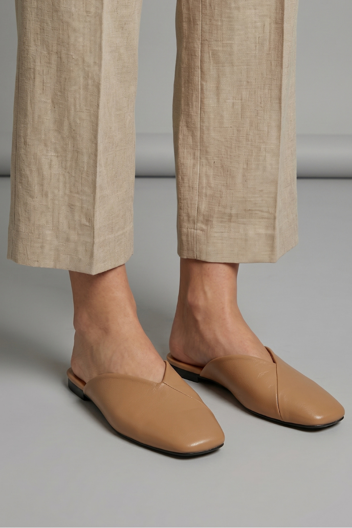 Halvinde | Women's Square Toe Mule Flats Slip-On - Camel - Image 1