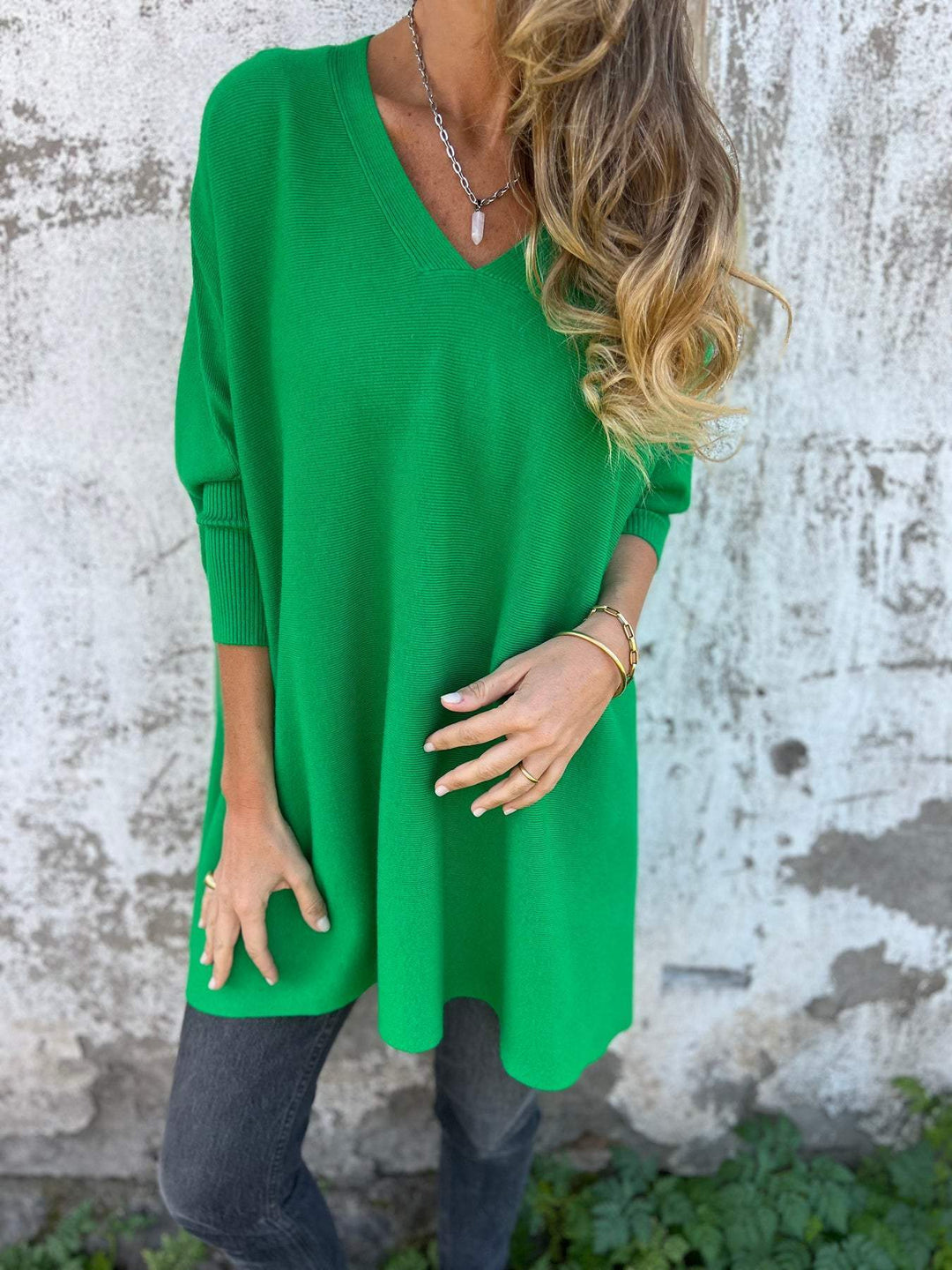 Maeve | Women's Oversized V-Neck Long Sleeve Top - Black - Image 5