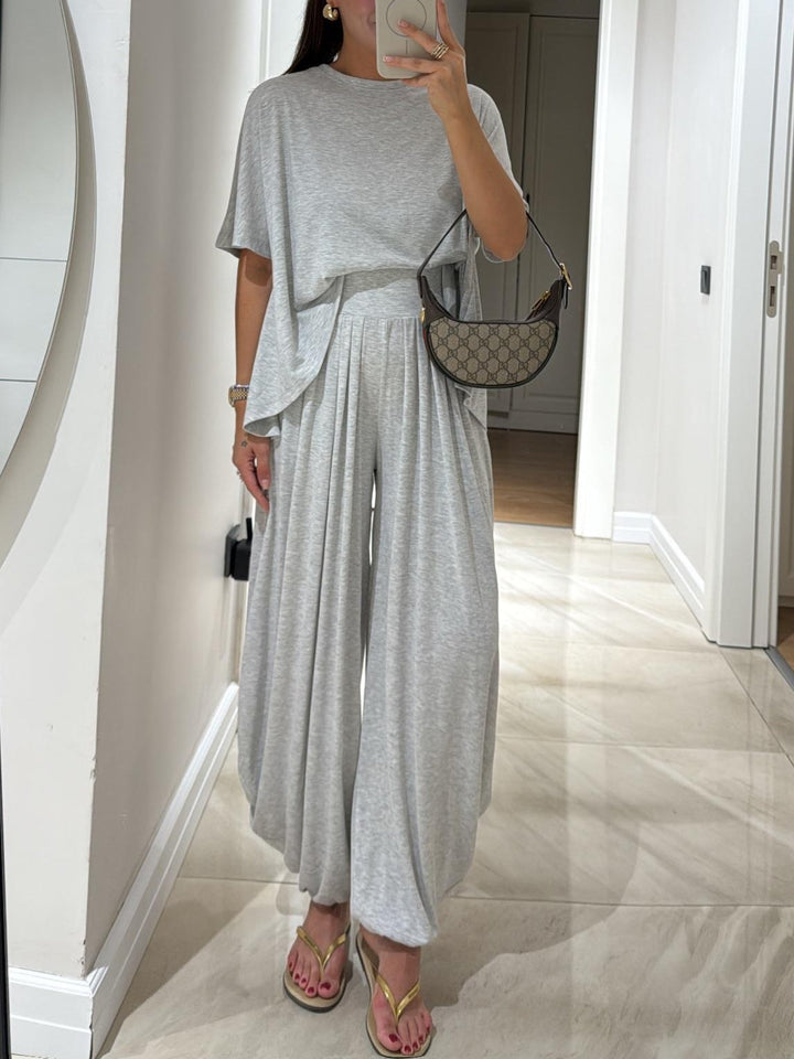 Orinda | Women's Wide-Leg Pants Co-ord Set - Light Grey - Image 1