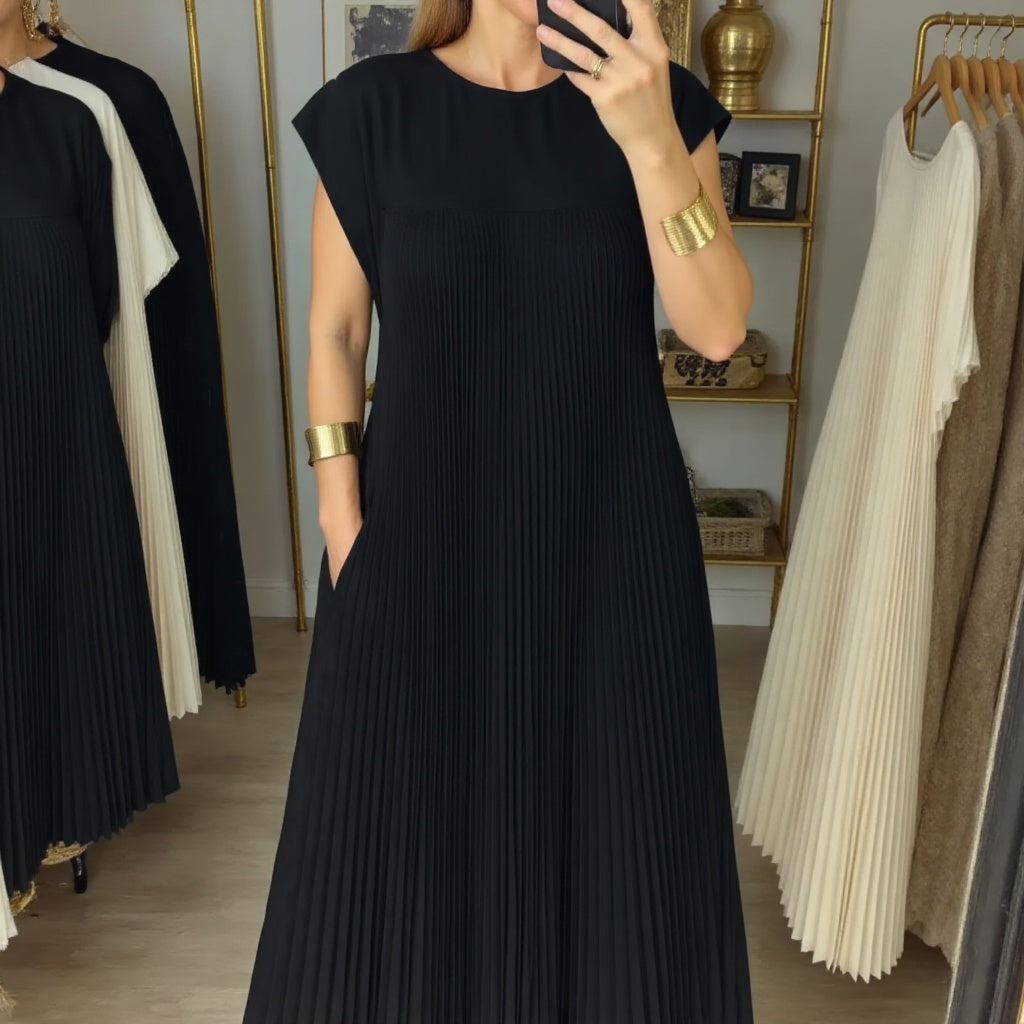Gwendoline | Pleated Maxi Dress