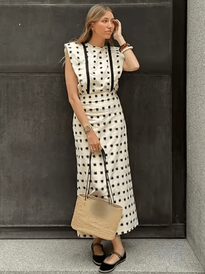Thalvorne | Women's Summer Maxi Dress Structured Shoulders - Image 2
