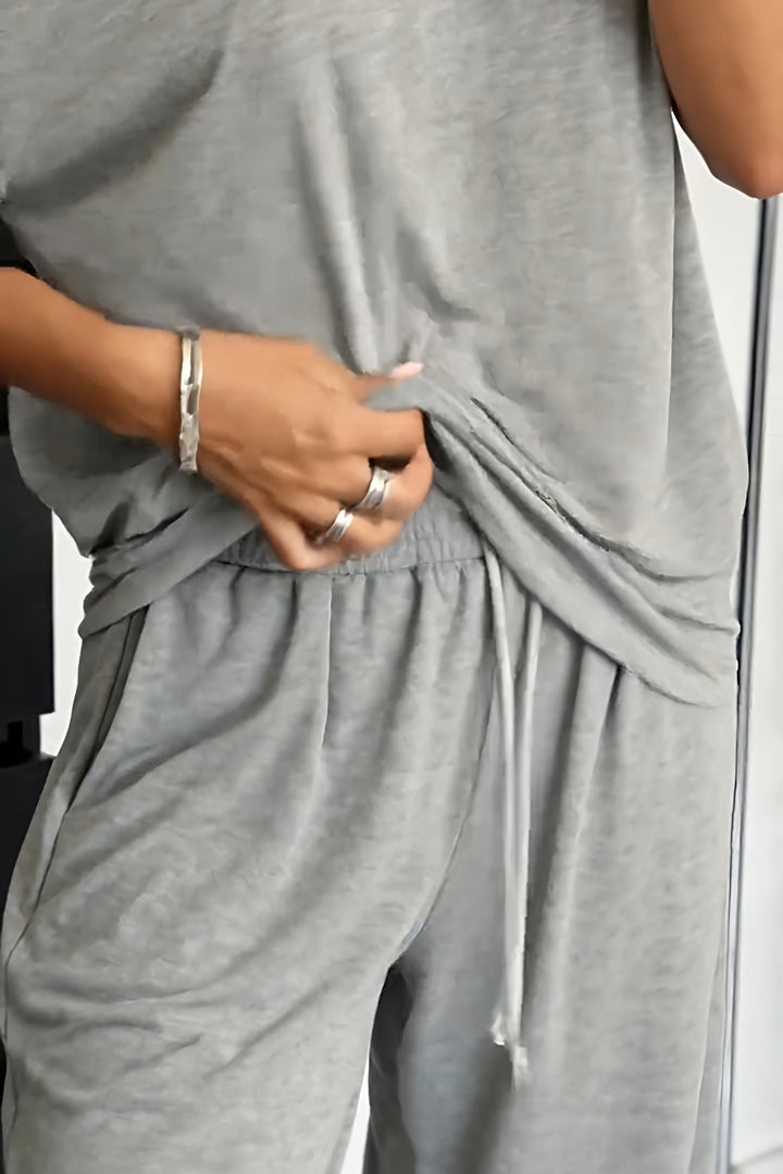 Thesswin | Women's Off Shoulder Two Piece Lounge Set - Image 4