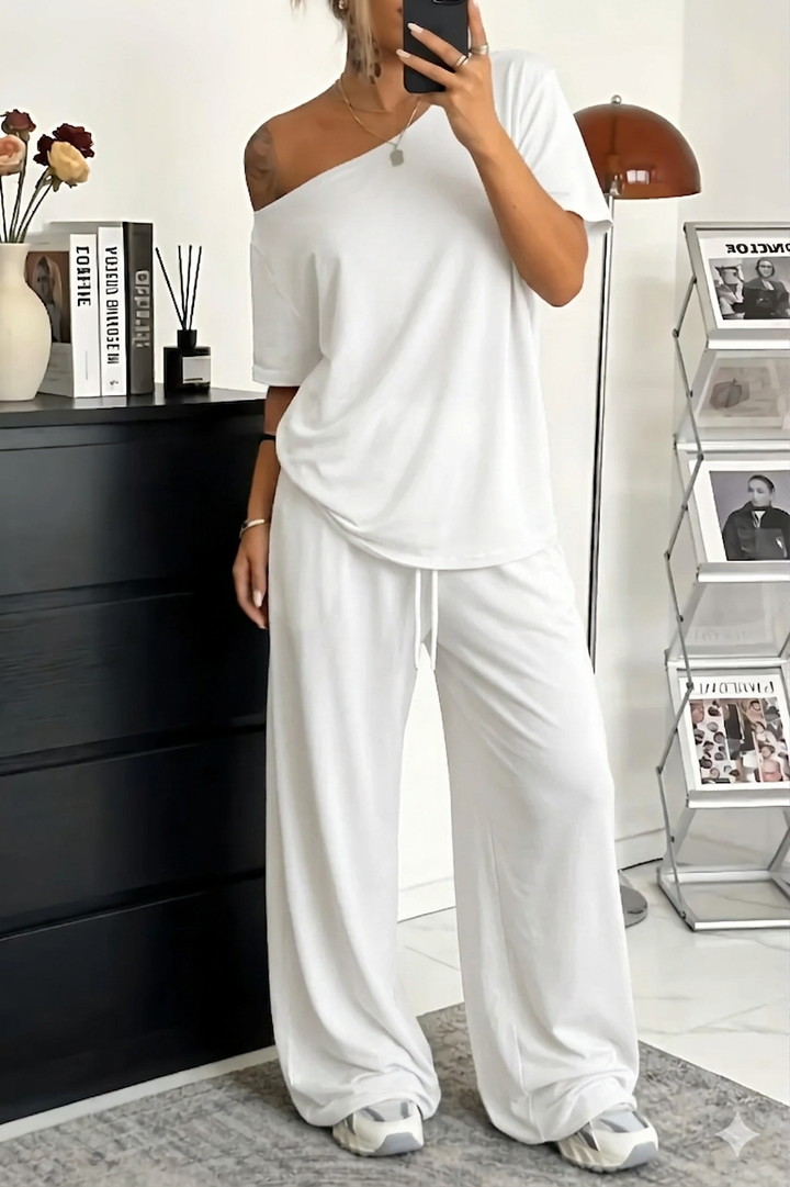 Thesswin | Women's Off Shoulder Two Piece Lounge Set - Image 5