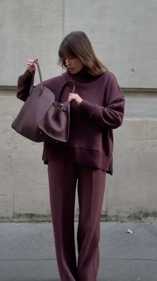 Wren | Women's Burgundy Oversized Lounge Co-ord Set - Burgundy - Image 4