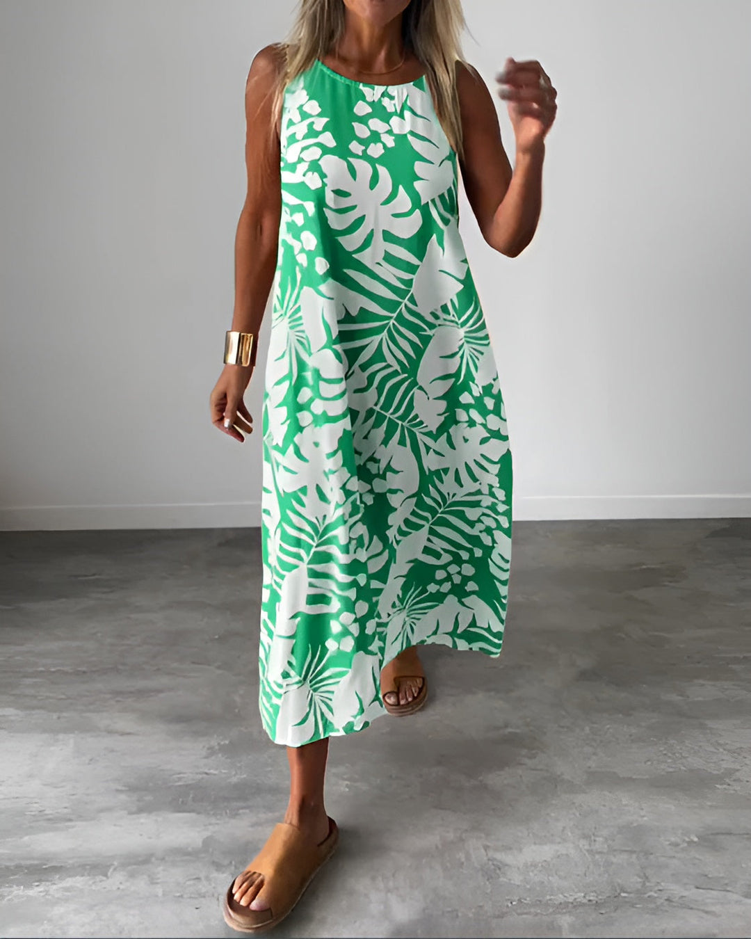 Zindara | Women's Tropical Print Sleeveless Maxi Dress - Image 2