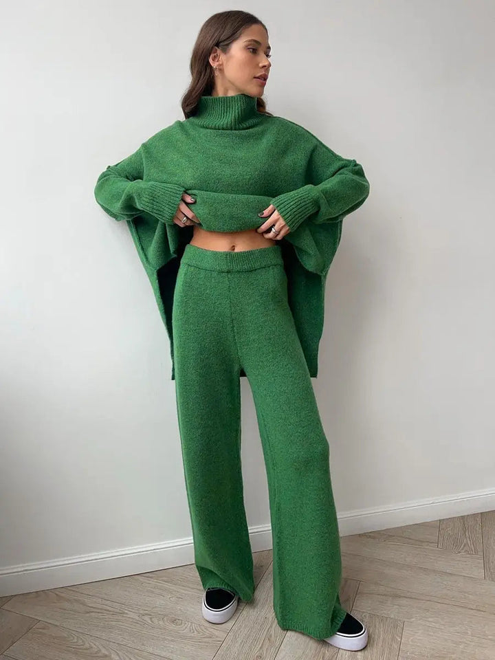 Zora | Women's Turtleneck Loungewear Set with Wide Leg Pants - Beige - Image 11