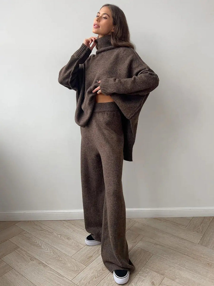 Zora | Women's Turtleneck Loungewear Set with Wide Leg Pants - Beige - Image 8